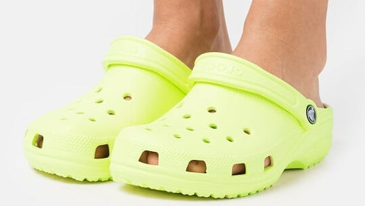 How Are Crocs Supposed to Fit: Ultimate Sizing Guide