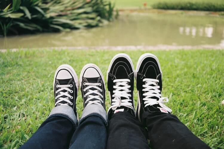 Why Do Canvas Shoes (Converse and Vans) Squeak?