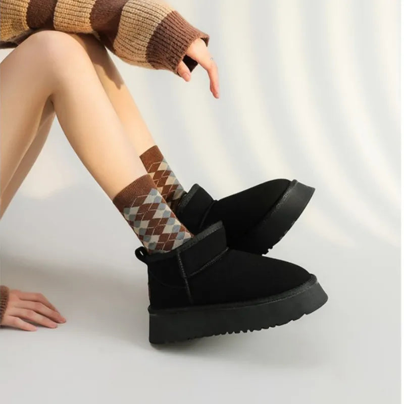 New Winter Women's Short Plush Snow Boots