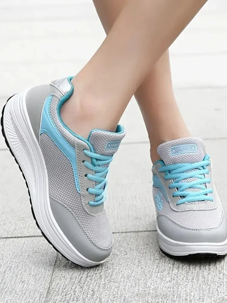 Fashion Women's Vulcanized Sneakers: High Quality Flats Shoes